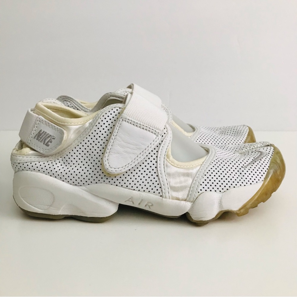 Nike Air Rifts. White and Cream Athletic Shoes